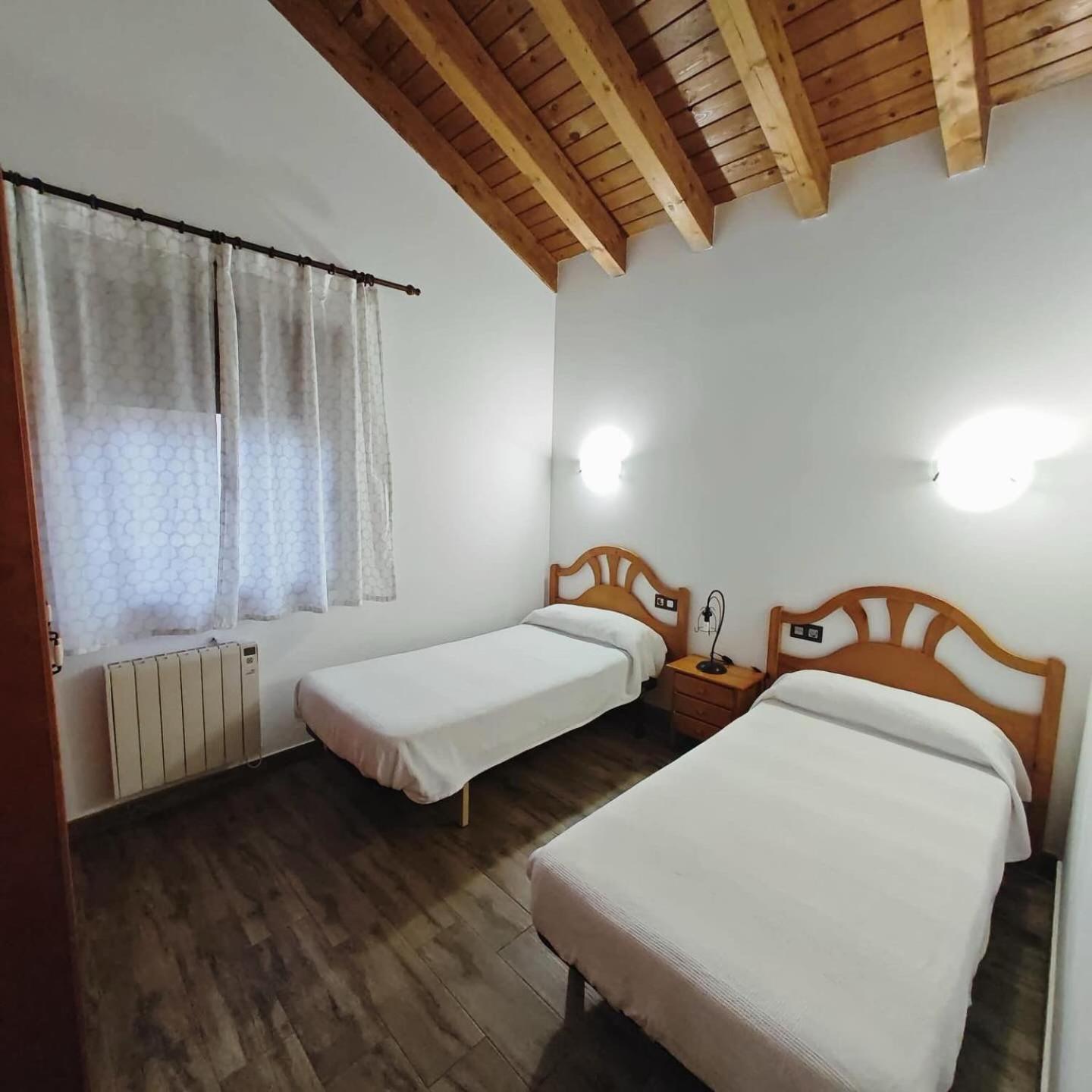 Casas Rurales Cuatro Valles Naredo de Fenar Extérieur photo