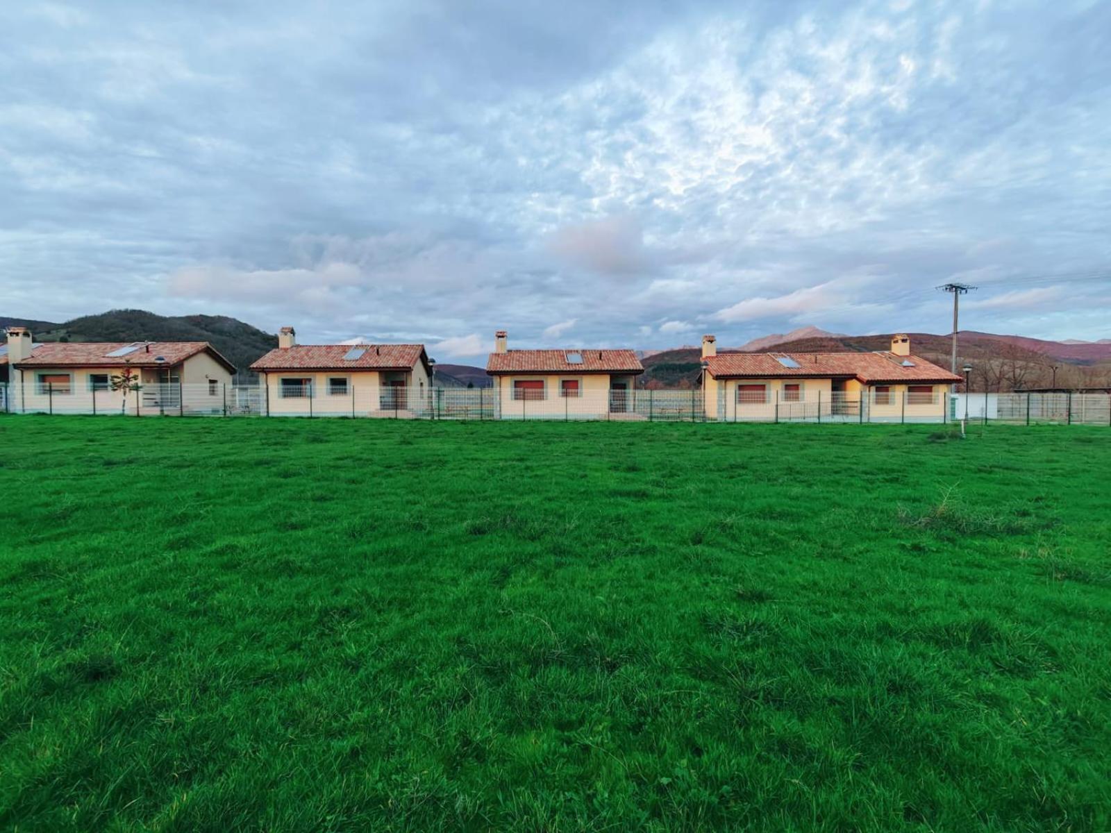 Casas Rurales Cuatro Valles Naredo de Fenar Extérieur photo