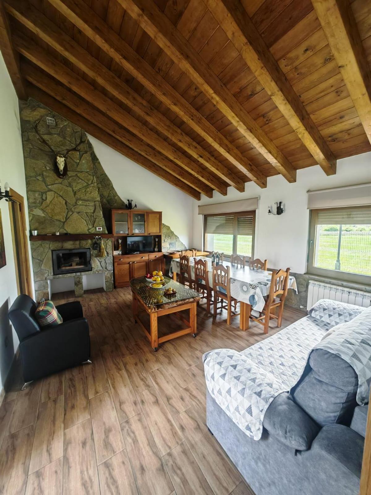 Casas Rurales Cuatro Valles Naredo de Fenar Extérieur photo